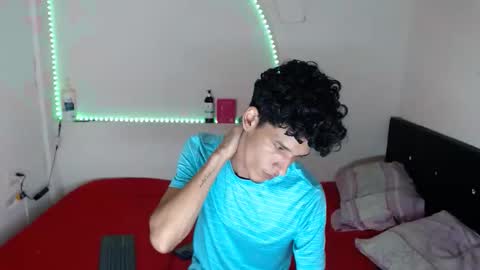 Snapshot of liammendoza98 chatting on 02-01-26, 03:16 LIAM KAI online show from 02-01-26, 03:16