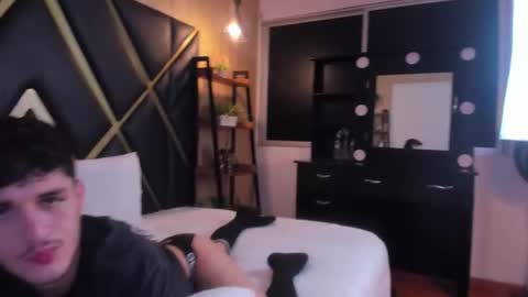 liammuller online show from 11-08-25, 10:26