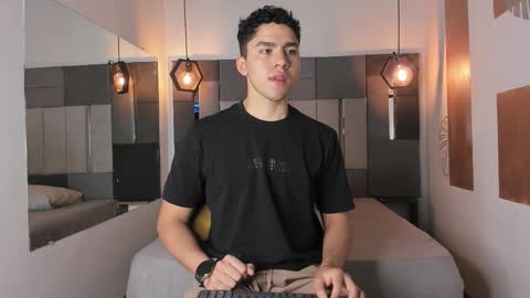 Liam online show from 03-02-26, 12:12