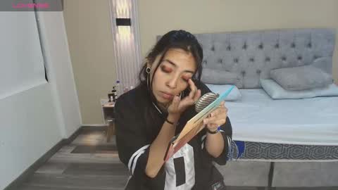 L I A M O N R O E online show from 10-07-25, 11:40