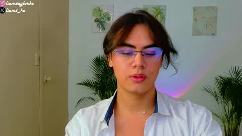 Snapshot of liamtaylor_ chatting on 12-03-25, 10:19 Tell me Liam online show from 12-03-25, 10:19