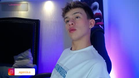 liam online show from 04-04-26, 05:16