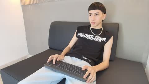 lian_cameron online show from 01-12-26, 03:56