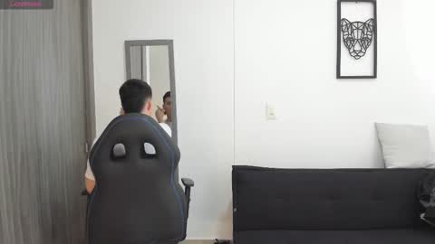 lian_eathan online show from 10-13-25, 07:14