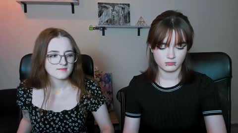 Snapshot of liana_kisses chatting on 12-06-24, 08:18 Little Liana online show from 12-06-24, 08:18