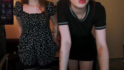 Snapshot of liana_kisses chatting on 12-07-24, 05:37 Little Liana online show from 12-07-24, 05:37