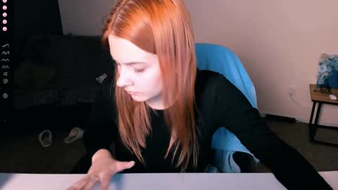 Snapshot of liana_kisses chatting on 12-08-24, 04:35 Little Liana online show from 12-08-24, 04:35