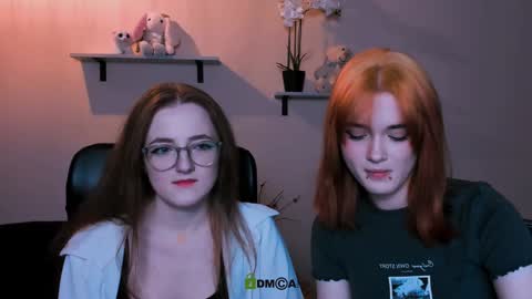 Snapshot of liana_kisses chatting on 12-20-24, 08:34 Little Liana online show from 12-20-24, 08:34