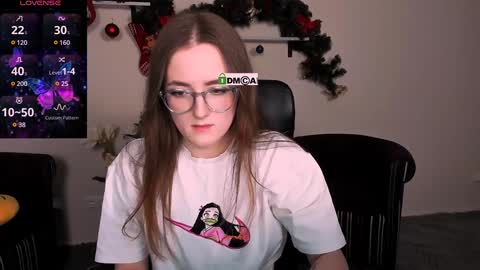 Snapshot of liana_kisses chatting on 01-03-25, 08:22 Little Liana online show from 01-03-25, 08:22