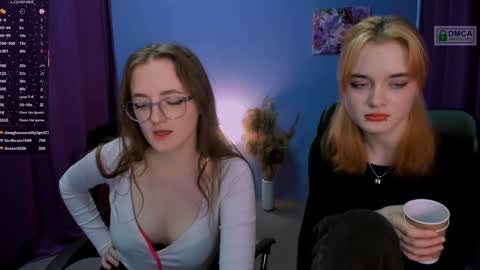 Snapshot of liana_kisses chatting on 01-21-25, 02:43 Little Liana online show from 01-21-25, 02:43