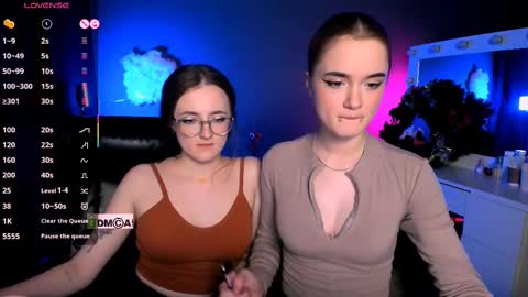 Snapshot of liana_kisses chatting on 02-26-25, 05:20 Little Liana online show from 02-26-25, 05:20