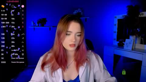 Snapshot of liana_kisses chatting on 09-30-25, 07:19 Little Liana online show from 09-30-25, 07:19