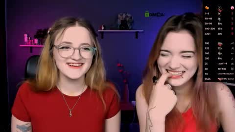 Snapshot of liana_kisses chatting on 10-15-25, 09:20 Little Liana online show from 10-15-25, 09:20