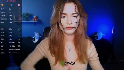 Snapshot of liana_kisses chatting on 10-22-25, 07:35 Little Liana online show from 10-22-25, 07:35