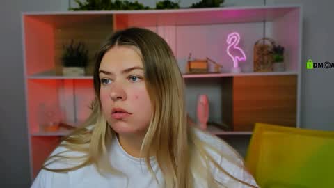 Snapshot of liana_purr chatting on 09-30-25, 08:41 Liana online show from 09-30-25, 08:41