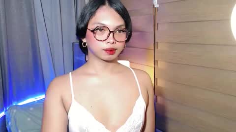 Snapshot of lianna_fox69 chatting on 02-25-26, 05:11 CALL ME LIANNA online show from 02-25-26, 05:11