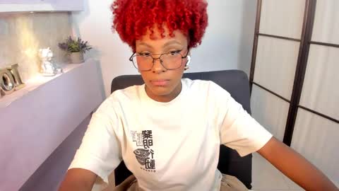 LiannaDixon online show from 12-30-24, 01:58
