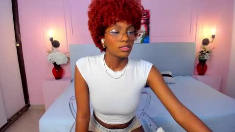 LiannaDixon online show from 01-28-25, 05:46