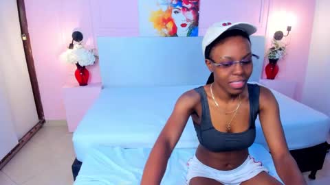 LiannaDixon online show from 02-09-25, 02:29