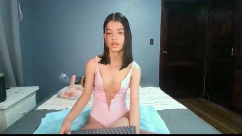 LiaOrtiz online show from 01-14-25, 11:27