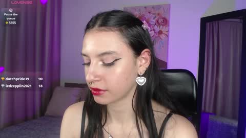 lia online show from 01-24-25, 04:17