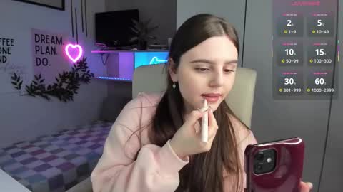 Lia online show from 09-29-25, 01:49