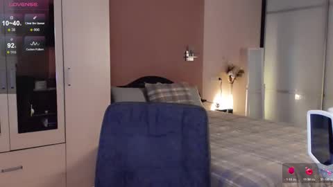 Snapshot of libby_nora chatting on 11-09-25, 10:02 Libby online show from 11-09-25, 10:02