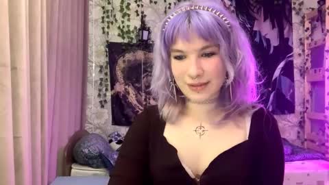 Lola online show from 09-20-25, 07:15
