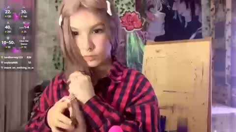 Lola online show from 09-22-25, 07:05