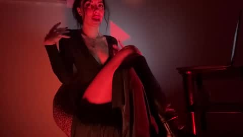 Snapshot of libre_queen chatting on 11-04-25, 03:44 libre_queen online show from 11-04-25, 03:44