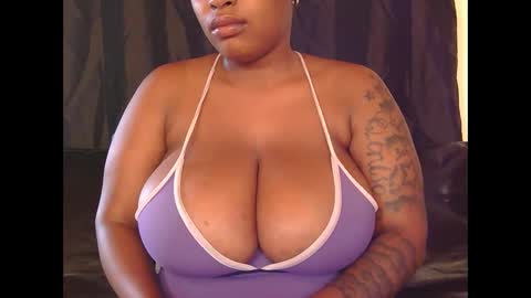 Snapshot of lickabletash98 chatting on 12-18-24, 06:21 lickabletash98 online show from 12-18-24, 06:21