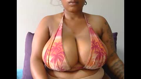 Snapshot of lickabletash98 chatting on 02-19-25, 07:28 lickabletash98 online show from 02-19-25, 07:28