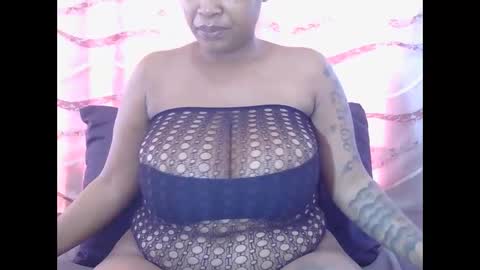 Snapshot of lickabletash98 chatting on 10-11-25, 07:18 lickabletash98 online show from 10-11-25, 07:18