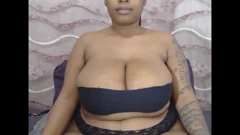 Snapshot of lickabletash98 chatting on 10-11-25, 07:34 lickabletash98 online show from 10-11-25, 07:34