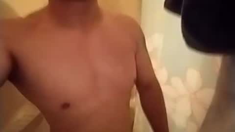 Snapshot of licks808 chatting on 12-04-25, 08:34 licks808 online show from 12-04-25, 08:34