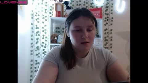 Snapshot of light_lunaa chatting on 01-12-25, 05:01 light_lunaa online show from 01-12-25, 05:01