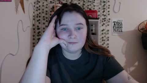 Snapshot of light_lunaa chatting on 01-24-25, 09:26 light_lunaa online show from 01-24-25, 09:26