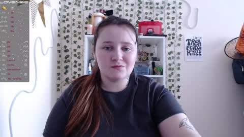 Snapshot of light_lunaa chatting on 02-01-25, 09:00 light_lunaa online show from 02-01-25, 09:00