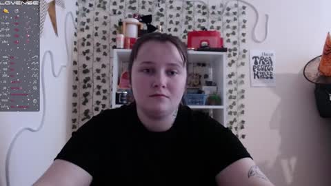 Snapshot of light_lunaa chatting on 02-04-25, 10:43 light_lunaa online show from 02-04-25, 10:43
