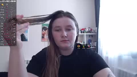Snapshot of light_lunaa chatting on 03-01-25, 05:09 light_lunaa online show from 03-01-25, 05:09