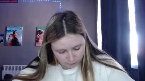 Snapshot of light_lunaa chatting on 10-12-25, 07:51 light_lunaa online show from 10-12-25, 07:51