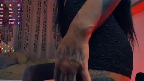 Snapshot of light_my_f1re chatting on 01-09-26, 06:16 Melissa online show from 01-09-26, 06:16