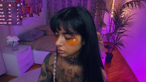 Snapshot of light_my_f1re chatting on 01-18-26, 06:06 Melissa online show from 01-18-26, 06:06