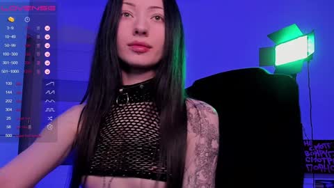 Snapshot of lightlove_iam chatting on 12-03-24, 01:32 Bembi online show from 12-03-24, 01:32