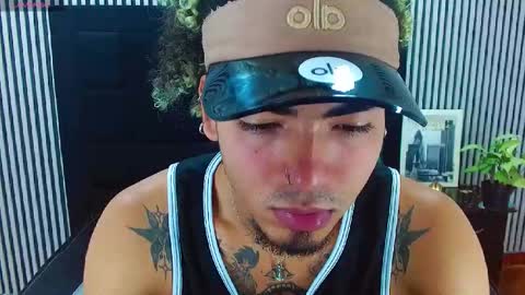 Snapshot of lihanjor_23 chatting on 10-07-25, 01:52 Lihan online show from 10-07-25, 01:52