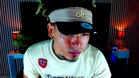 Snapshot of lihanjor_23 chatting on 10-18-25, 02:29 Lihan online show from 10-18-25, 02:29