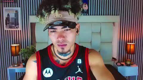 Snapshot of lihanjor_23 chatting on 10-25-25, 01:40 Lihan online show from 10-25-25, 01:40