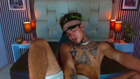 Snapshot of lihanjor_23 chatting on 11-12-25, 03:12 Lihan online show from 11-12-25, 03:12