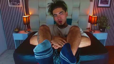 Snapshot of lihanjor_23 chatting on 11-21-25, 01:54 Lihan online show from 11-21-25, 01:54