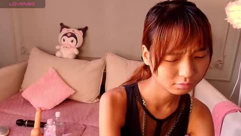 Lihn Pham online show from 03-28-26, 04:45